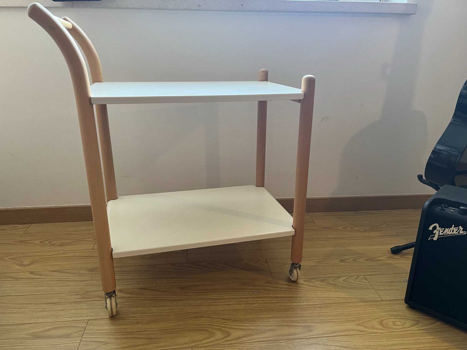 Carrinho de servir IKEA PS 2017, design de Thomas Sandell