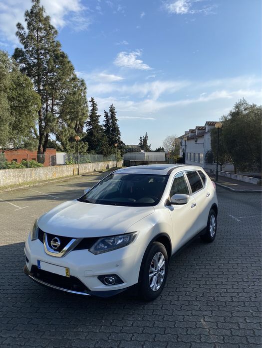 Nissan X-Trail 1.6 Automático