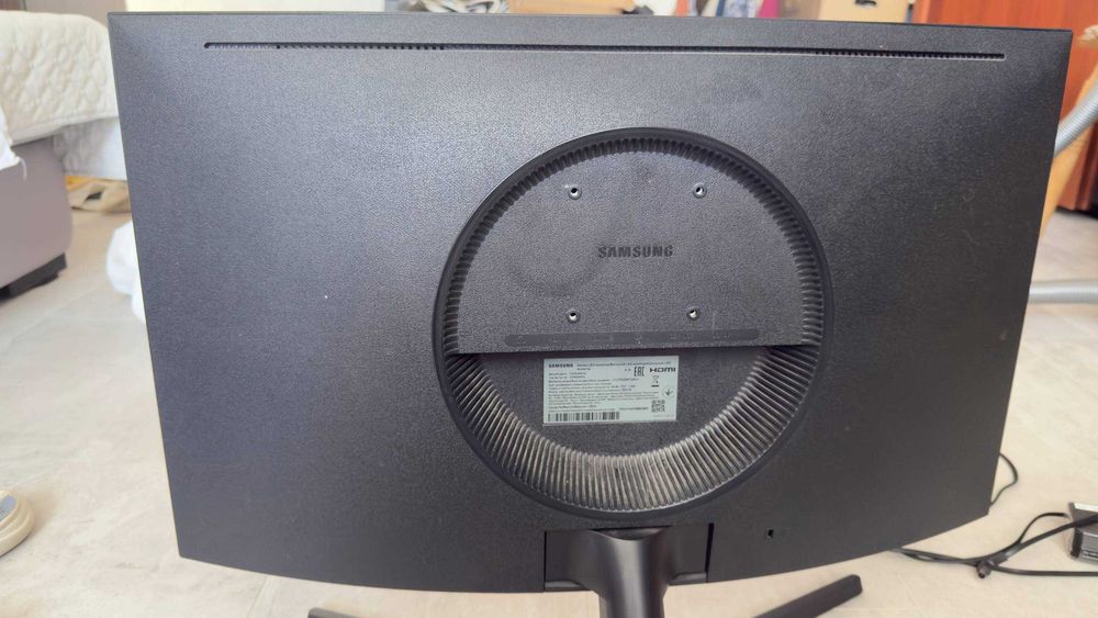 Монітор Samsung C27RG50F