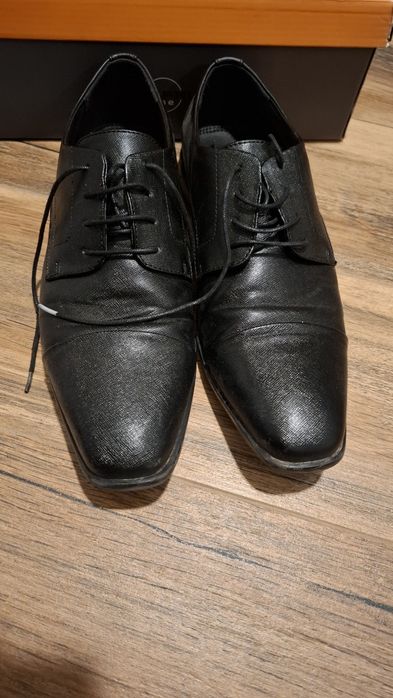 Czarne  męskie półbuty