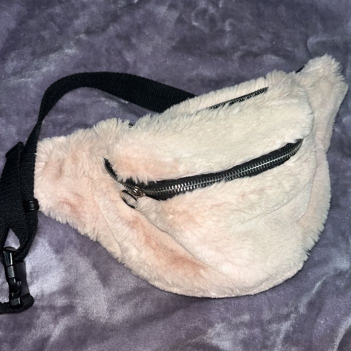 Сумка Stradivarius