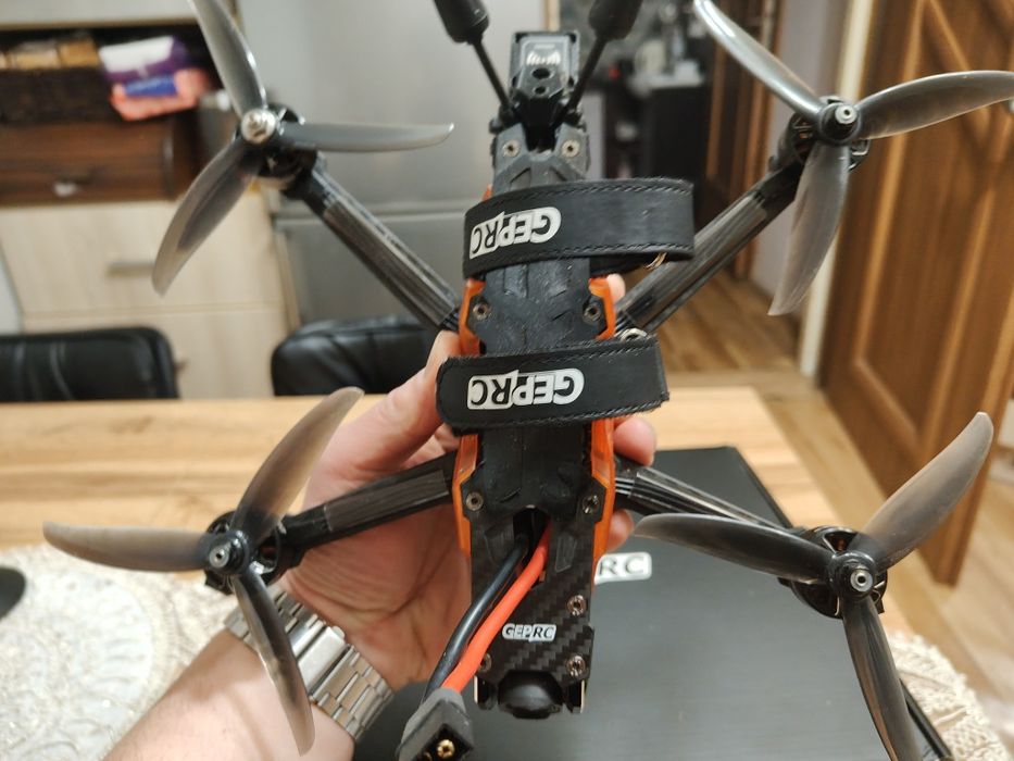 Dron Geprc Vapor D5 Dji o4 pro+GPS+6x lipo+ aktywny buzzer