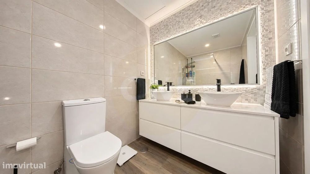 Moradia Moderna Cabouco, Lagoa