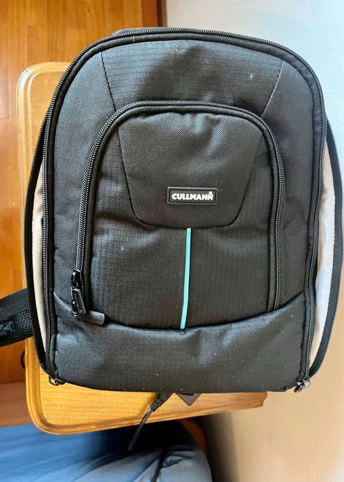 Nikon D3300 24MP + 18-55mm AF-P VR + Mochila Cullmann