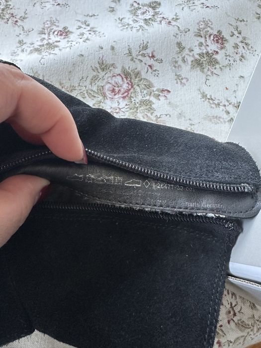 Зимні замшеві ботинки