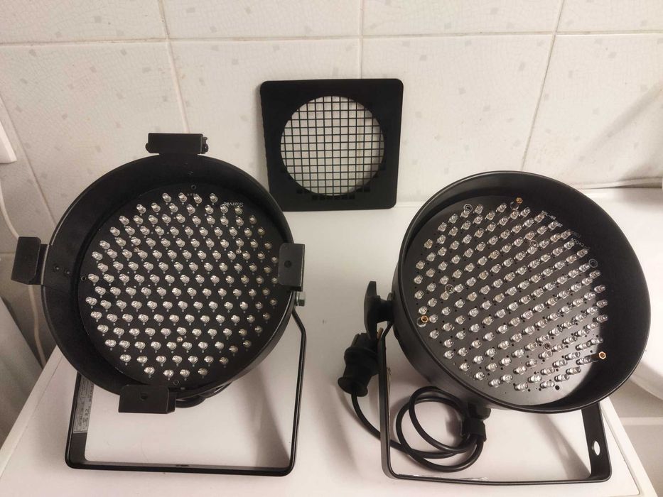 2x LED PAR 56 151x5mm RGB Spot