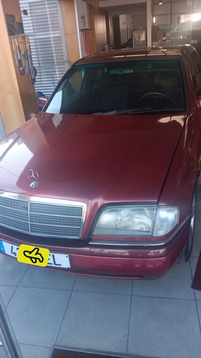 Mercedes Benz C180