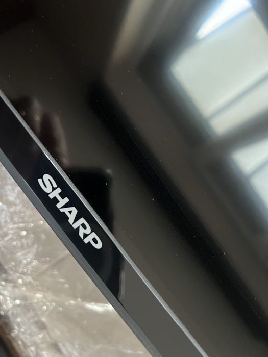 Sharp LED LCD TV 32” – model 32FH7EA (Full HD, HDMI, Dolby Audio)