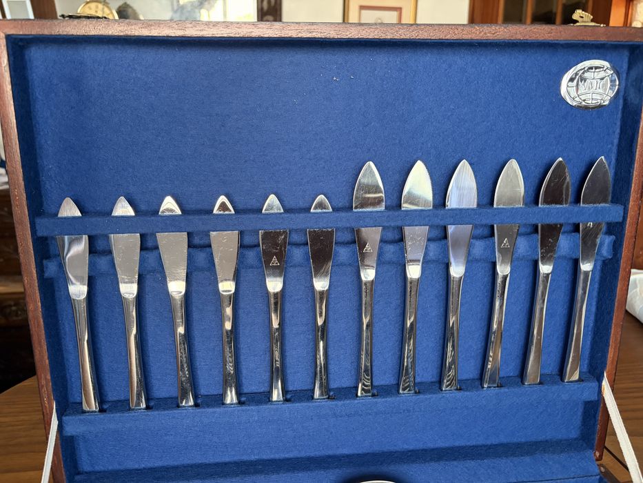 Faqueiro AMC Elypsis Inox 18/10 (41 Peças c/ Estojo Original)
