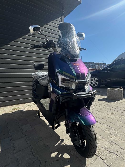 РОЗПРОДАЖ / Електроскутер GTM N-MD 1200 1200W 72V 20Ah