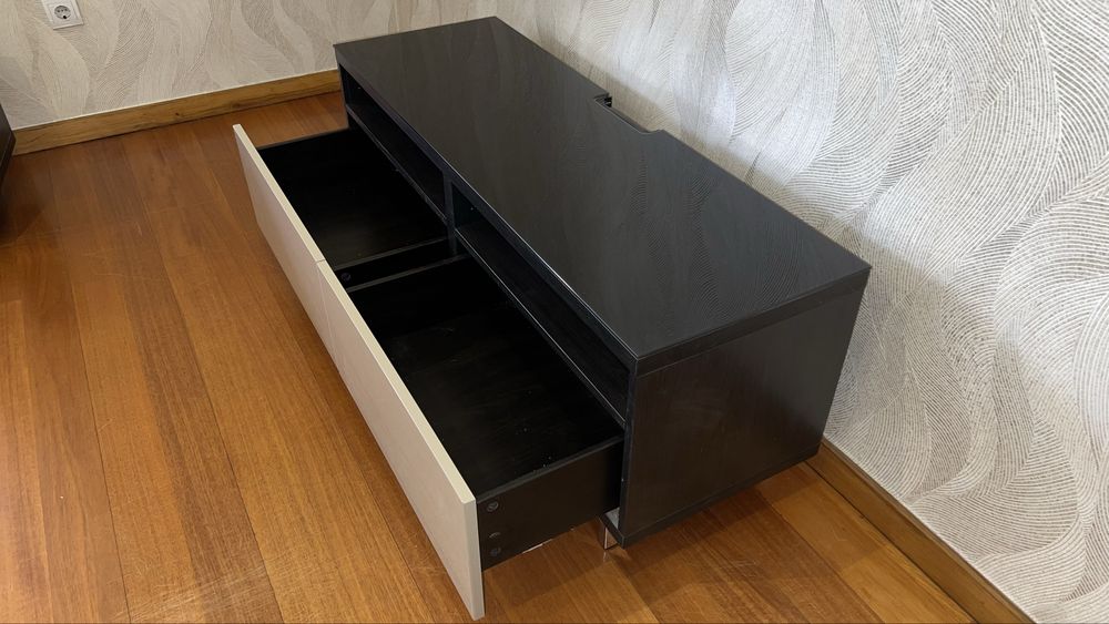 Movel de tv com gavetas