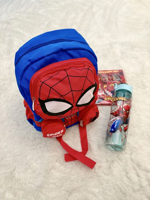 Mochila, garrafa e kit escolar Homem Aranha