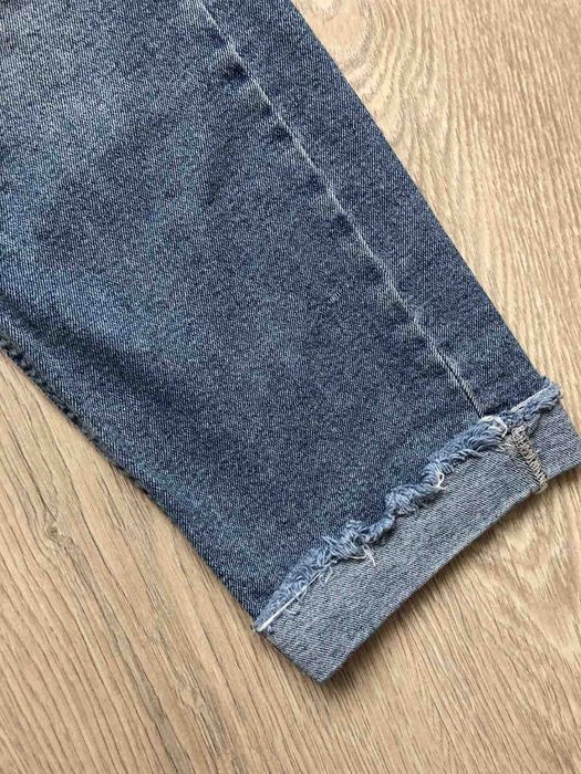 Джинси брендові в стані нових