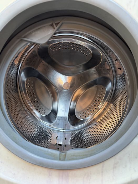 Пральна машина Ariston AQXL 105