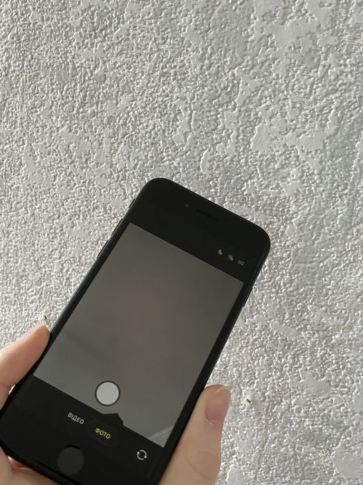 Apple iPhone SE 2 2020 64 ГБ Neverlock