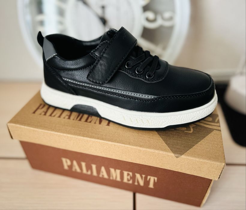 Продам залишки дитячого взуття оптом!