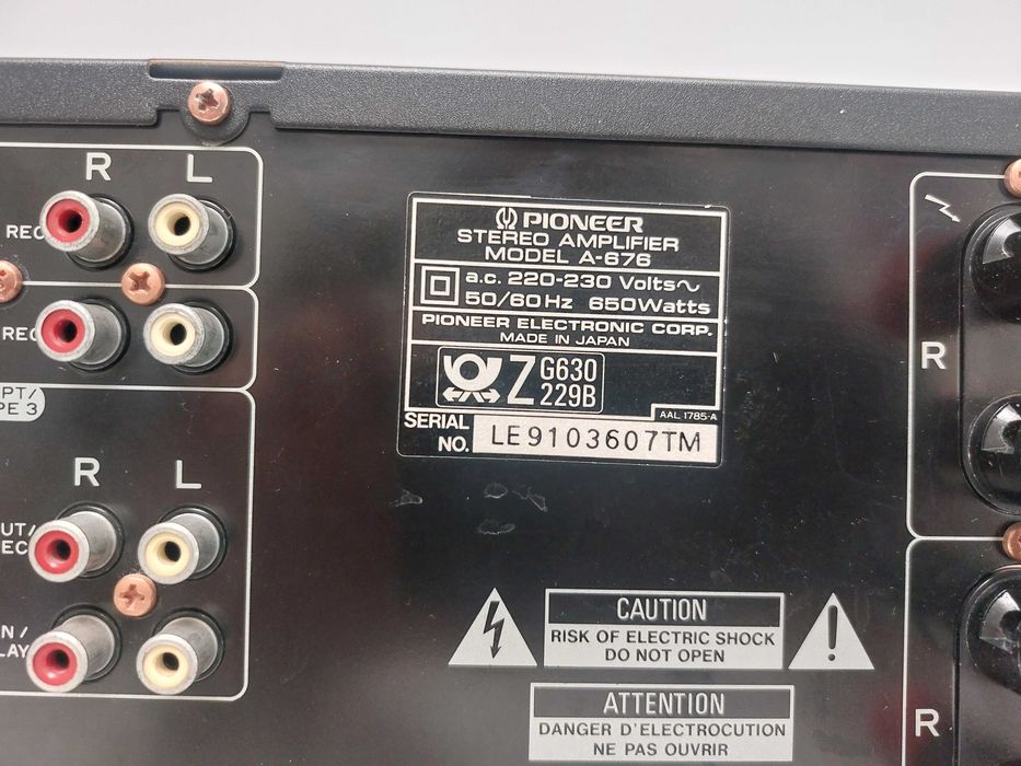 Pioneer A-676 Транзисторный стерео усилитель