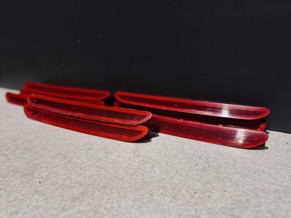 Задний стоп в ляду Гольф 5 Тігуан кришку багажника Пассат Б6 Б7 Golf 5