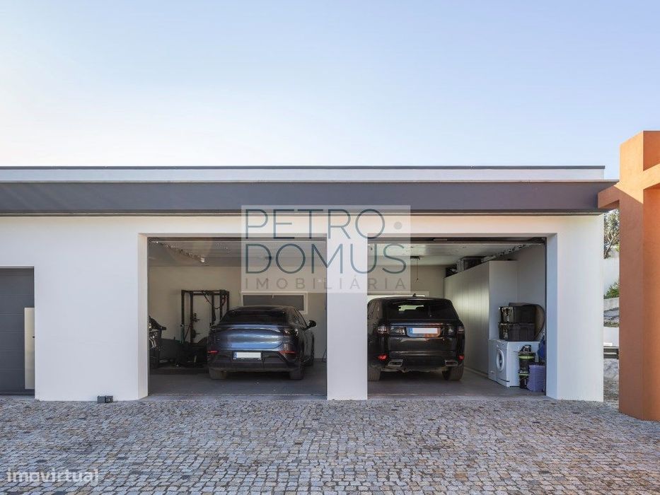 Moradia T3+Atelier Como Nova Com Piscina Aquecida E Vista Para A Se...