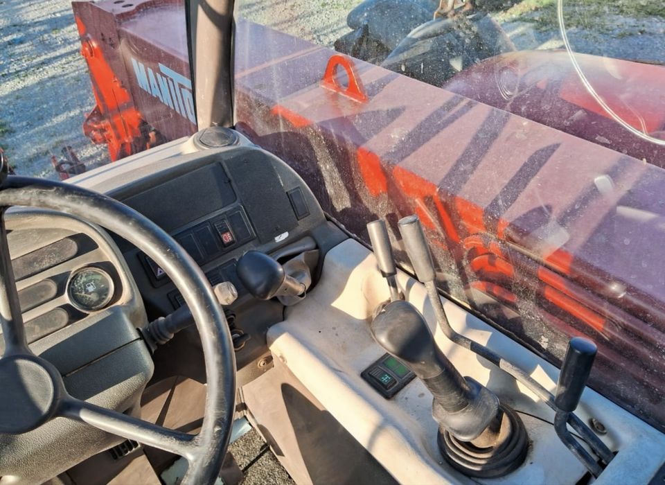 Навантажувач Manitou MT732 2004р.в