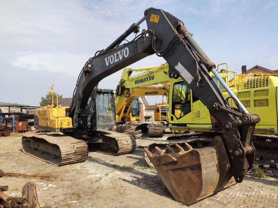 Екскаватор volvo EC210 CL