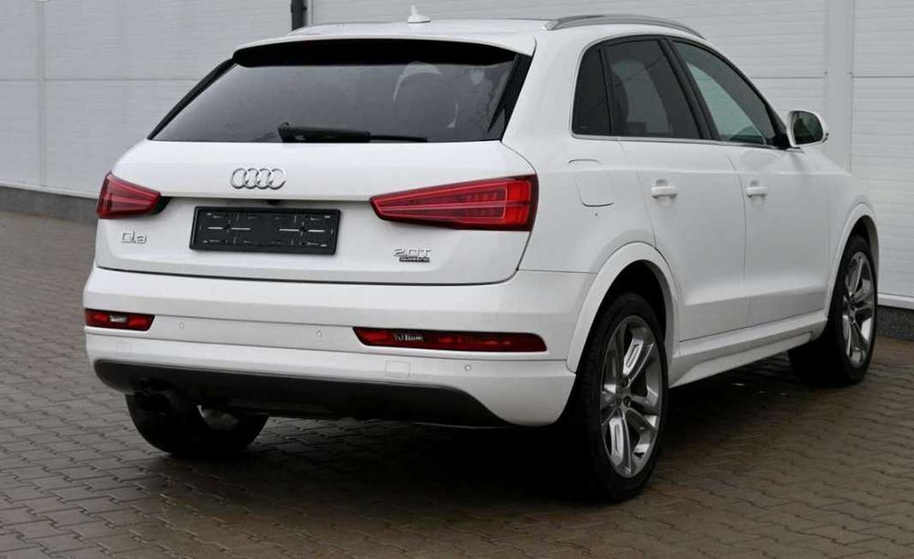 Audi Q3 2016 року