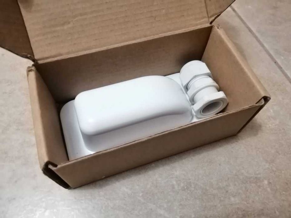 Passa-fios de 1 Cabo (para Painel Solar) - Portes grátis