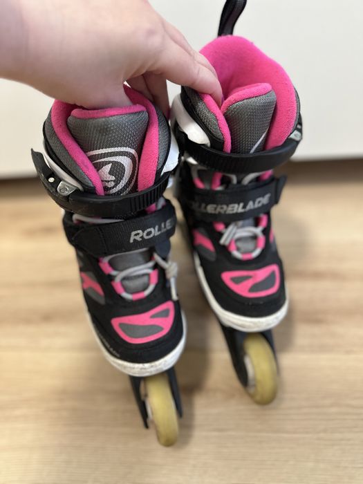 Б/У Дитячі ролики Rollerblade Spitfire для дівчинки чорно-рожевий 28-32