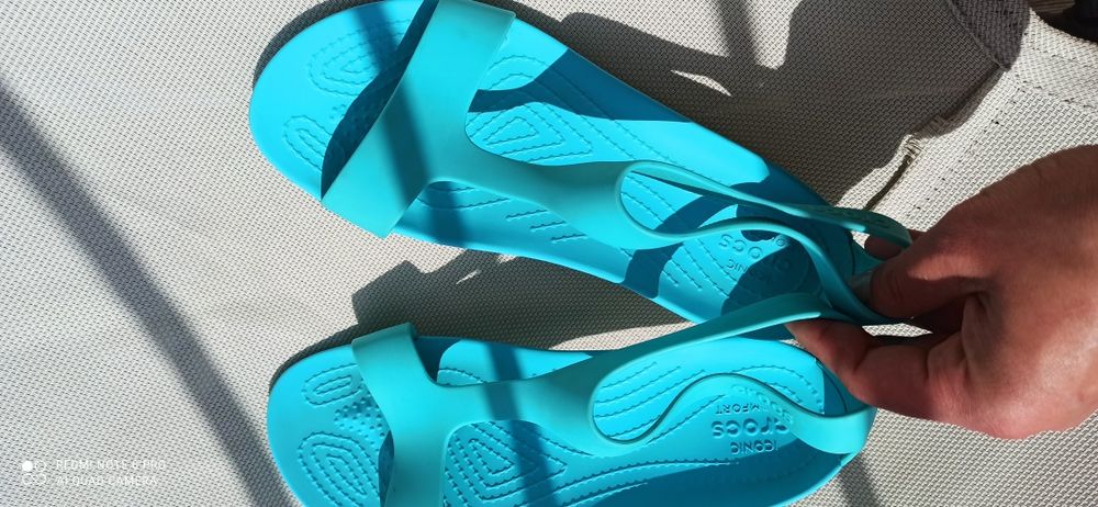 Sandały/buty do wody crocs serena w7 niebieskie