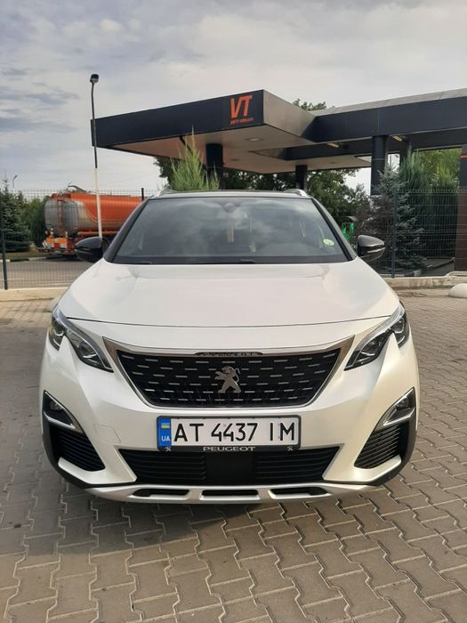 Aвтомобіль PEGEOT GTLine 5008
