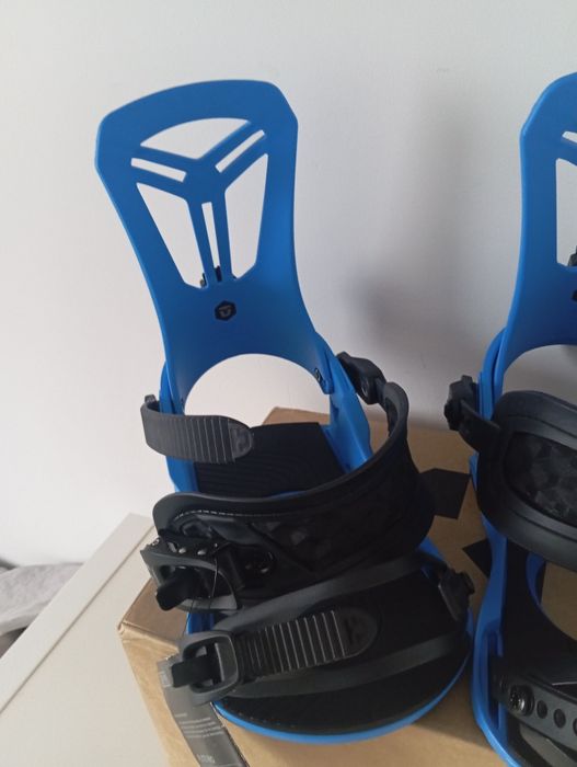 Wiązania snowboardowe union flite pro nowe M męskie snowboard Burton