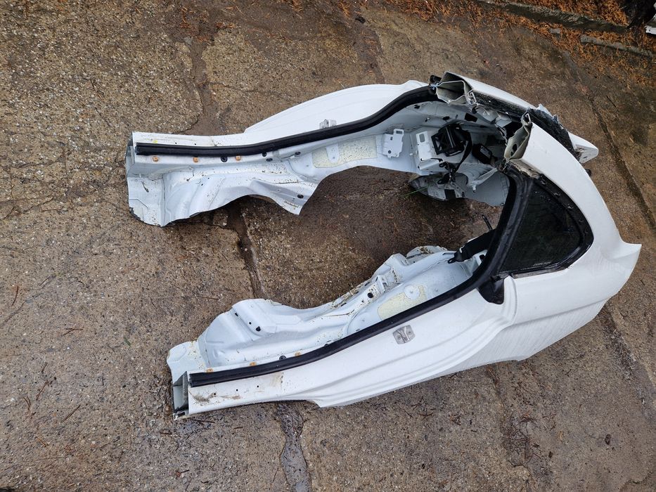 Błotnik Tylny  Lewy Prawy  bmw 4 F36