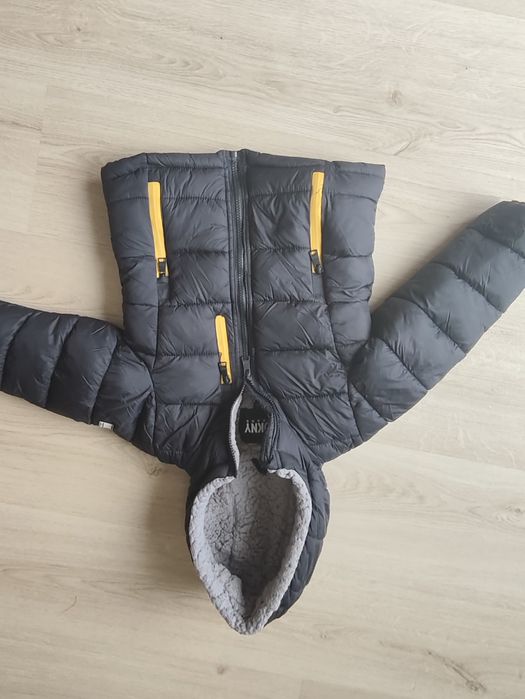 Kurtka zimowa DKNY 5-6 lat 110