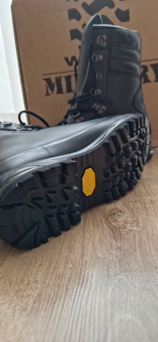 Buty specjalne rozmiar 25,5 KUPCZAK