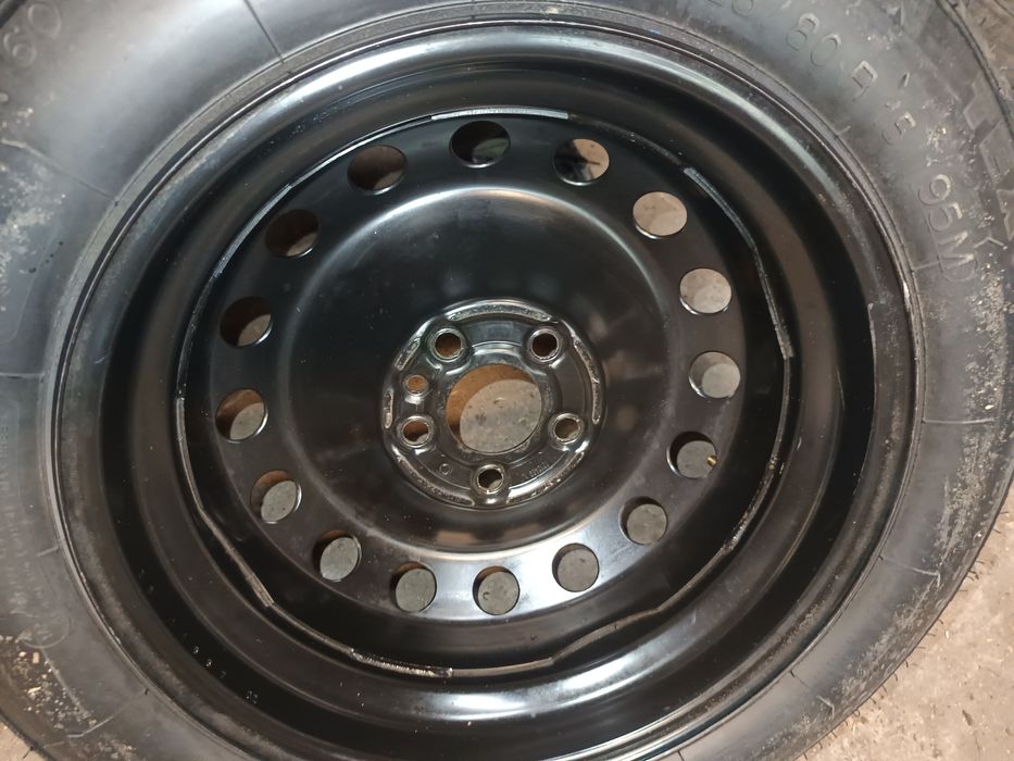 Sprzedam koła samochodu 2 sztuki MOŻLIWOŚĆ WYSYŁKI