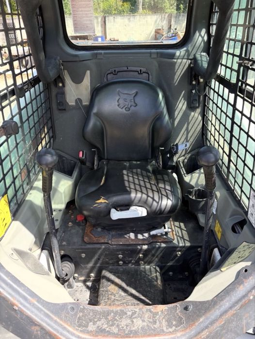 Mini pá carregadora  bobcat s450