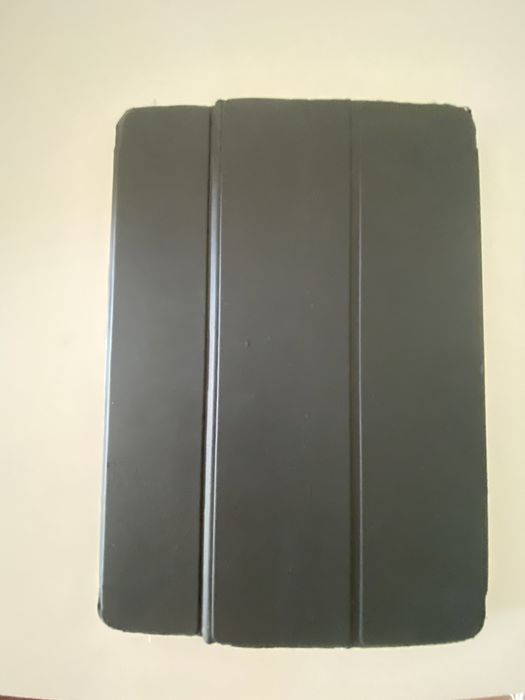 iPad 8th Generation 32gb com Apple Smart Keyboard