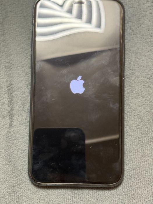 Продам Айфон 11 Про 256 ГБ grin