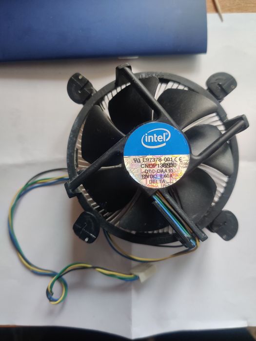 i5 2300; ddr3 4gb, 2gb; Asus P8H67; ATX SM 500R