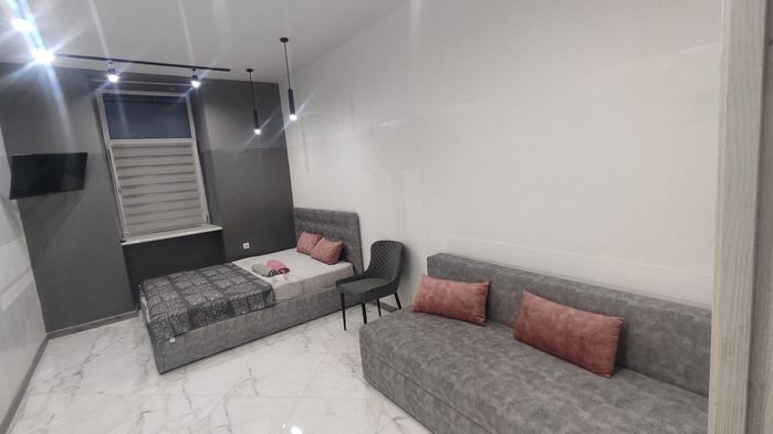 Подобово 2кім Оперний Форум.Візовий центр. Інново