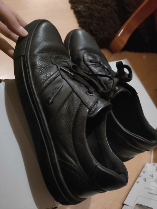 Skórzane buty Wojas