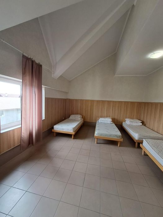 Продам комерційне приміщення 1000 м2 в с. Северинівка.