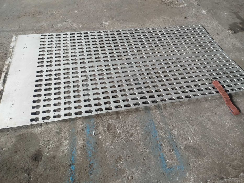 Продам панель алюмінієву для евакуатора