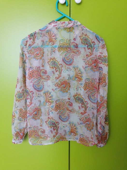 Blusa em crepe, nova