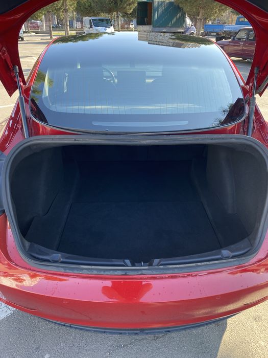 Tesla Model 3 2018