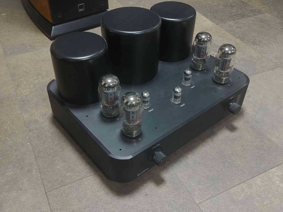 Używany wzmacniacz lampowy Ayon Scorpio + pilot