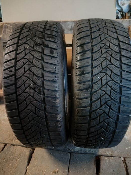 Sprzedam opony zimowe Dunlop WINTER SPORT 215/55/17