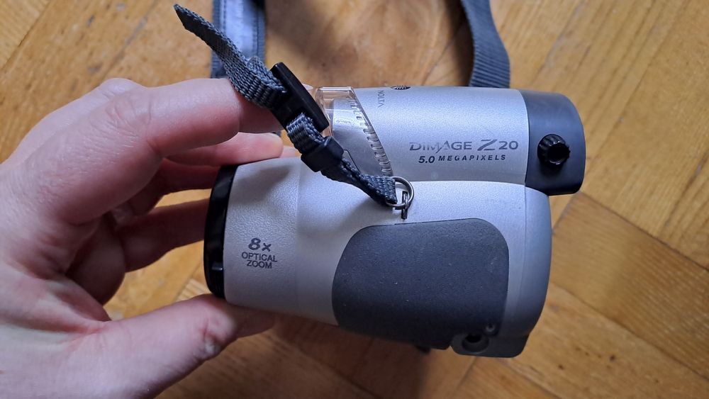 Aparat Konica Minolta Dimage Z20