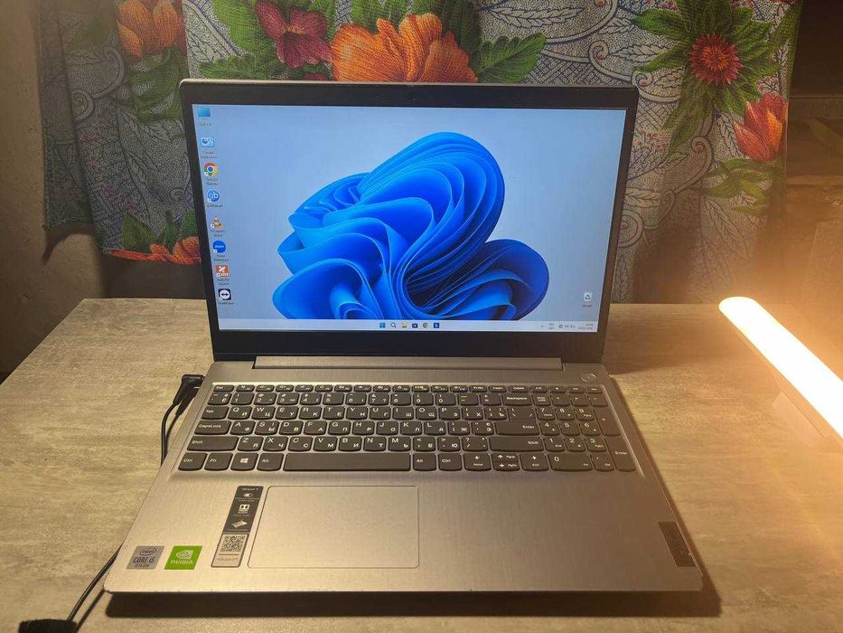 Продається ноутбук