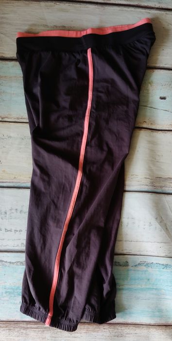 Collclub sportowe spodenki legginsy r. 170/XS